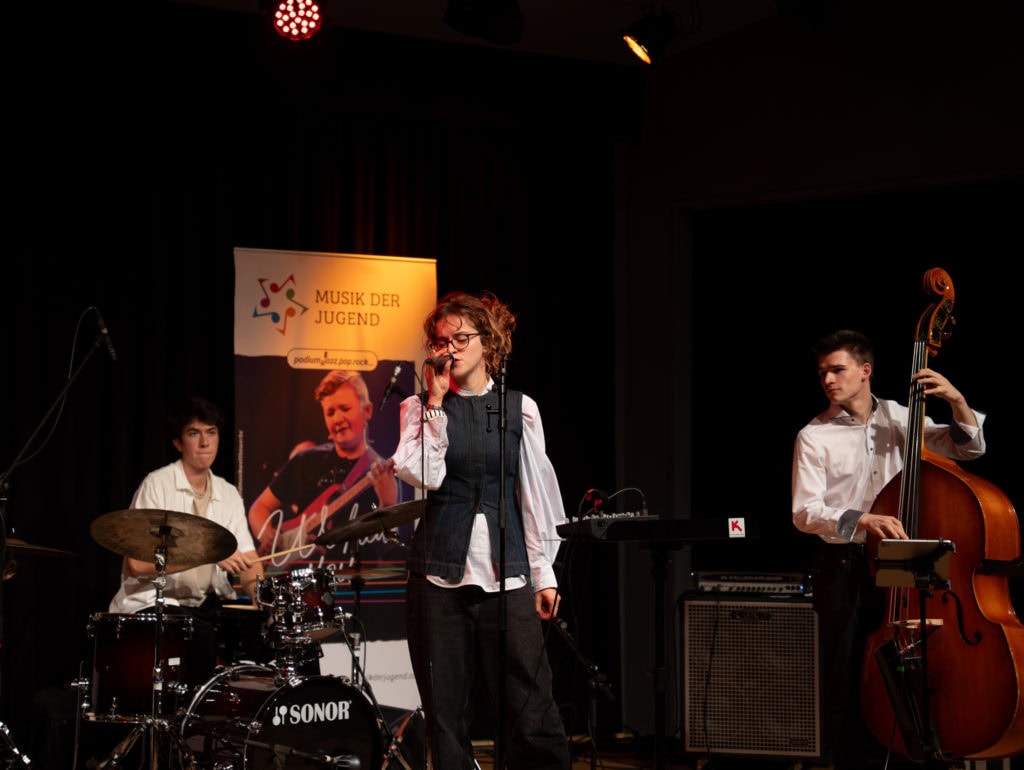 stagestories_podium.z.p.r.2025-06616